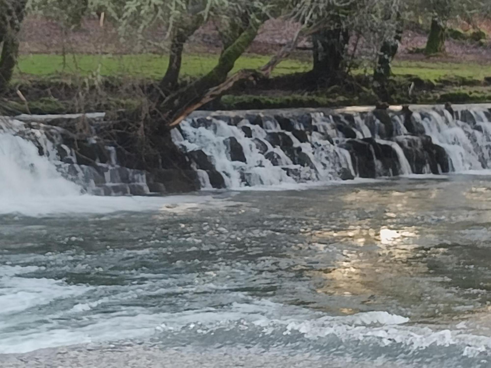 شقة 4 Soles Ponte Caldelas المظهر الخارجي الصورة